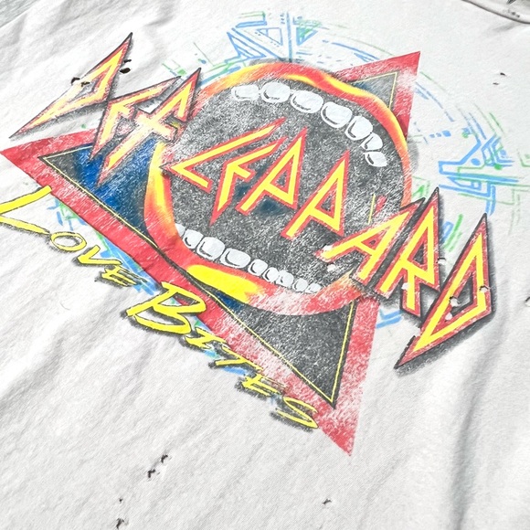 Def Leppard Graphic Tshirt - Picture 4 of 9